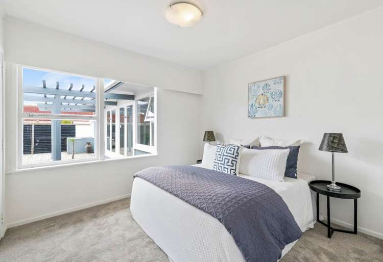 20 Woodcote Drive Glenfield_5