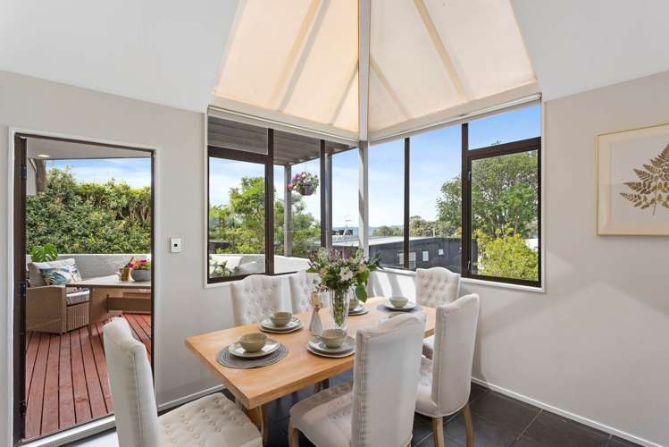 2/4 Prospect Terrace Milford_5