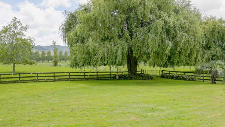 576 Woodcocks Road Kaipara Flats_17