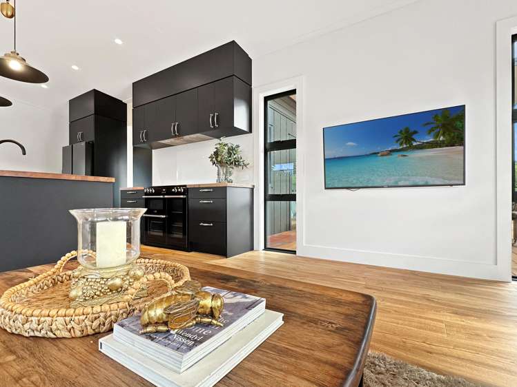 8 Broadleaf Way Kinloch_16