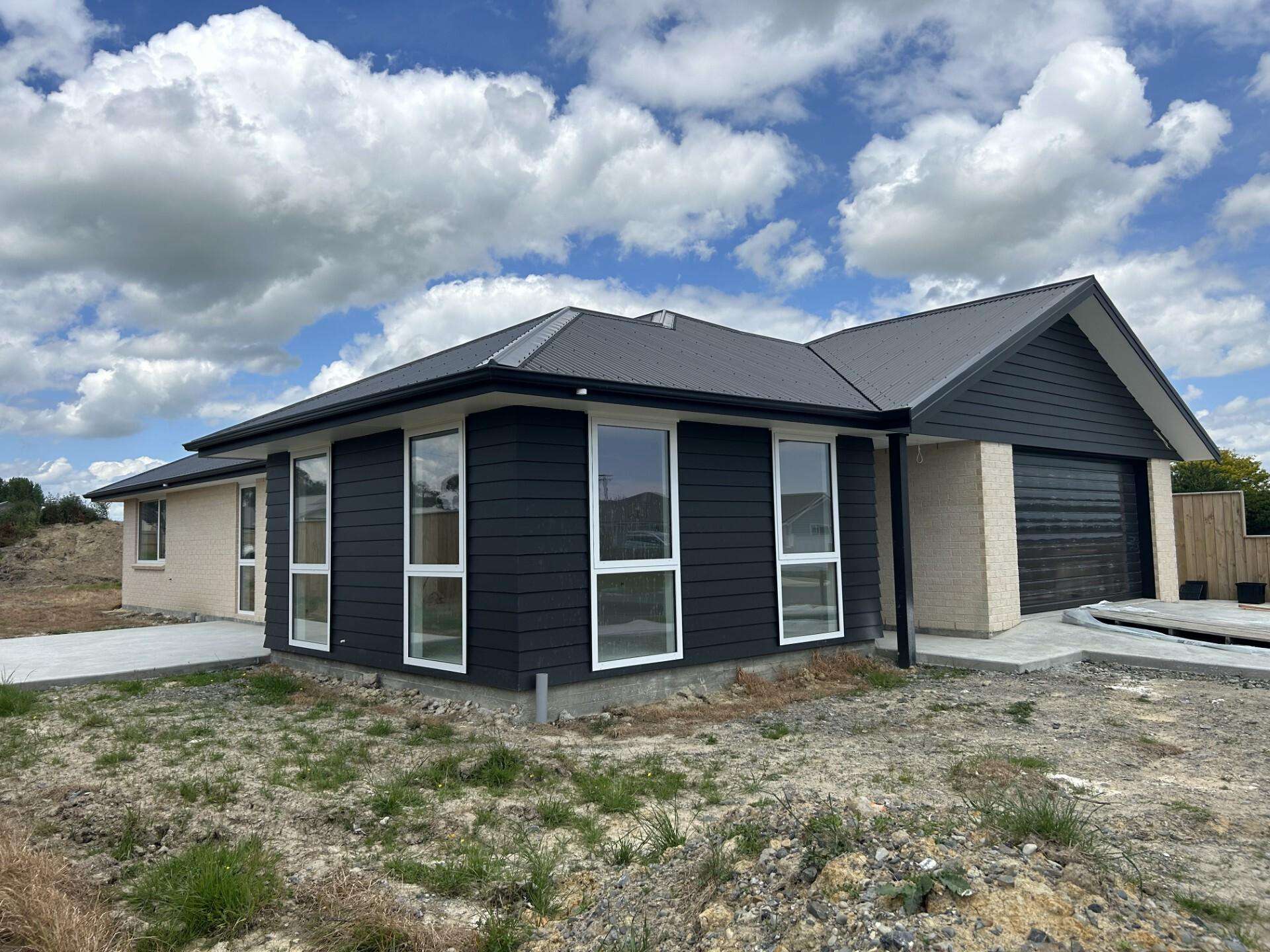 94 Churcher Street Feilding_0