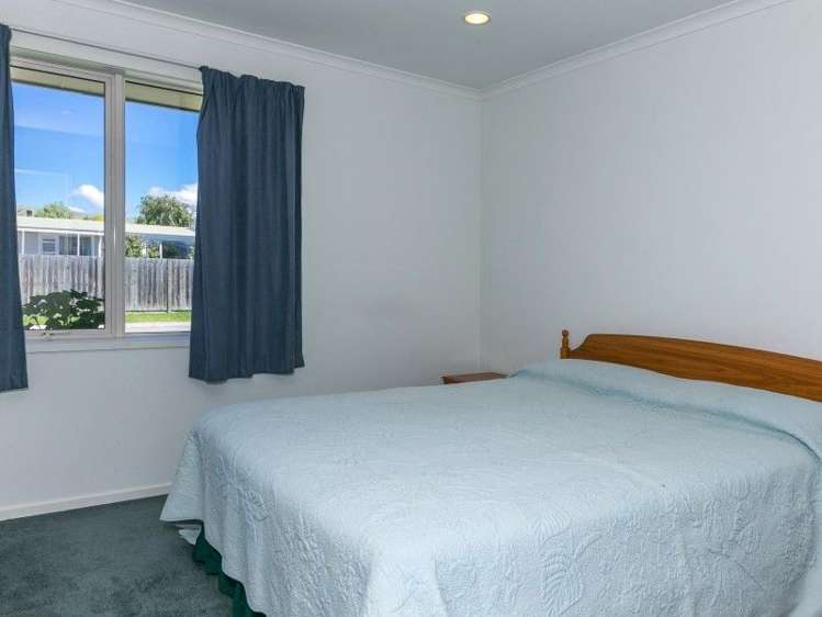 1 Easthaven Place Redwoodtown_13