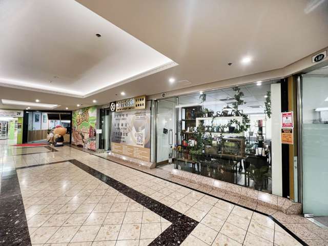 Unit 2F/239 Queen Street City Centre_2