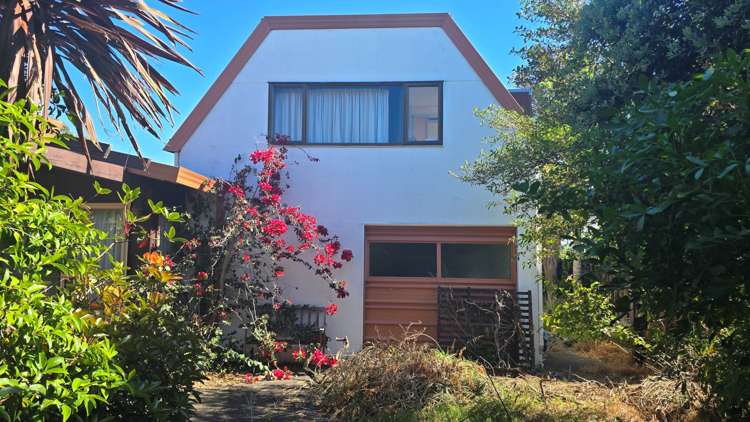 5 Sunny Bay Road Matua_1