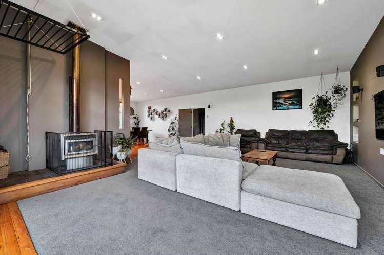 82 Mawhitiwhiti Road Normanby_11