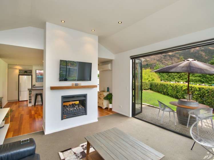 2a Amber Close Arthurs Point_4