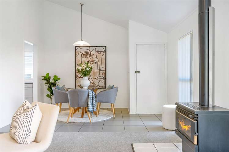 1/28 Noeleen Street Glenfield_7