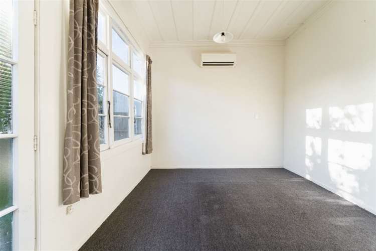 65 David Street Caversham_5