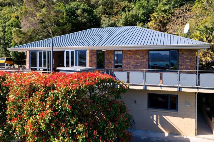 22a Kotuku Road South Bay_10