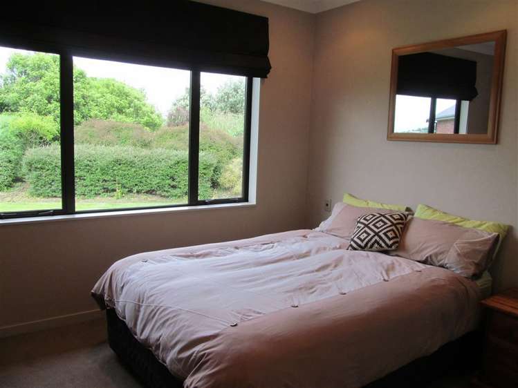 1018b Camerons Line Feilding_14