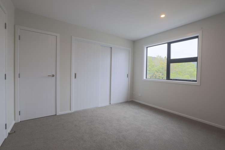 31 Wainuiomata Road Wainuiomata_6