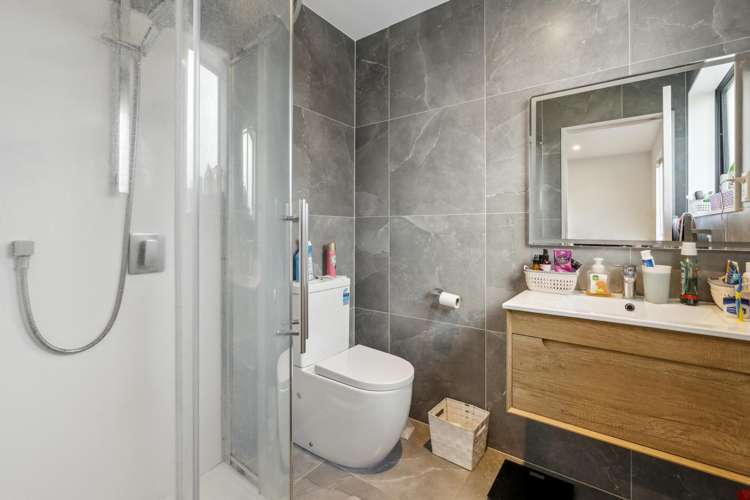 41 Kahui Parade Karaka_10