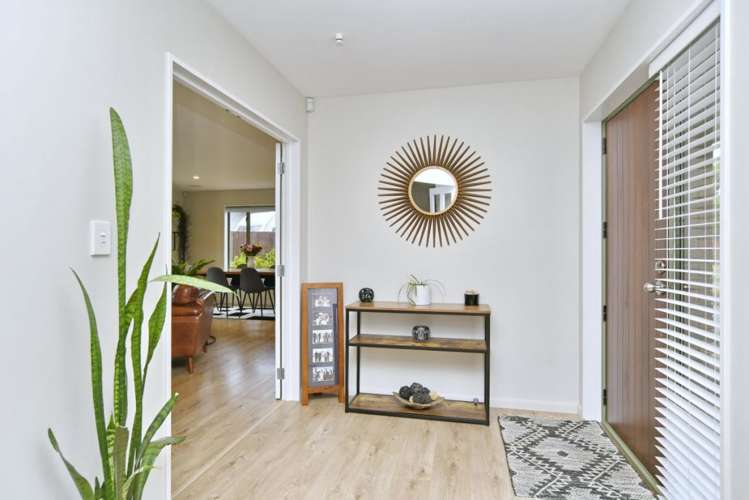 1 Kohi Drive Parklands_12