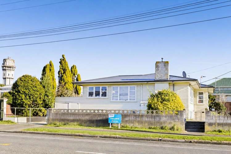 61 Collins Street Hawera_19