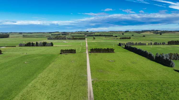 846 Pioneer Highway + 116 and 172 Ota Creek Road Edendale_8