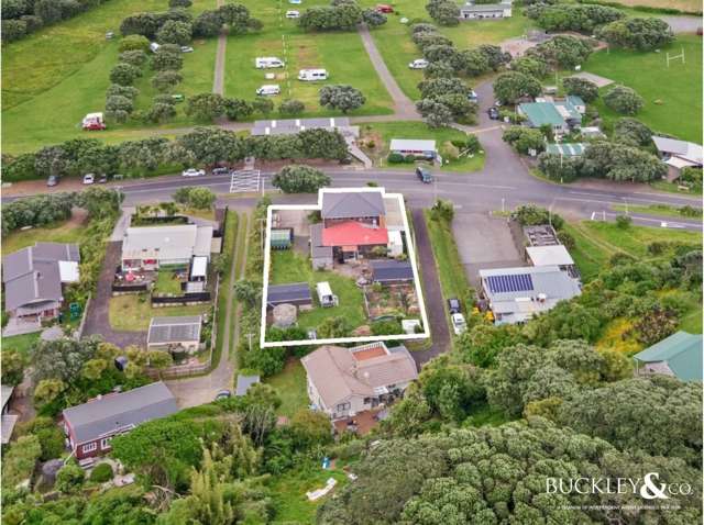 26 Seaview Road Piha_2