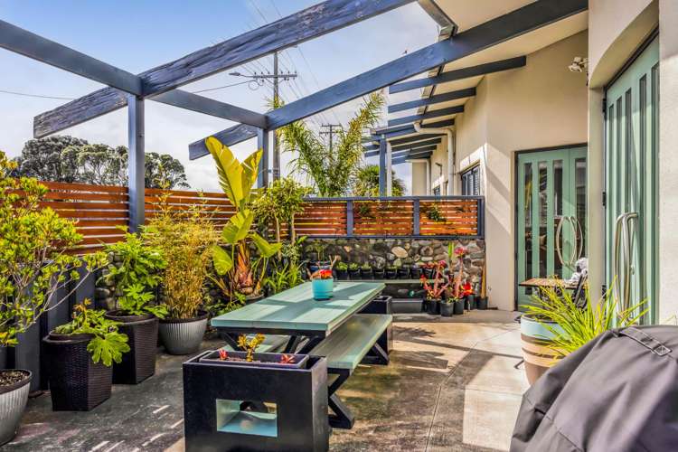 30 Fox Street Opunake_21