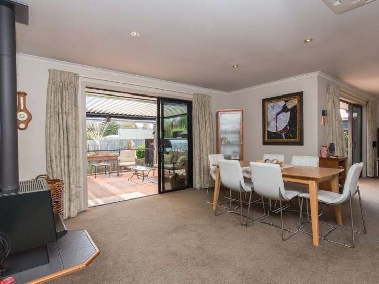 42 Dale Street Albert Town_4