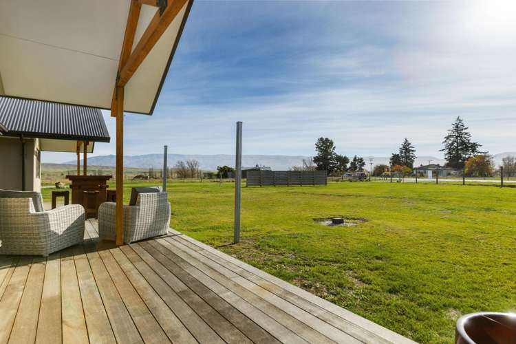 13 White Road Omakau_20