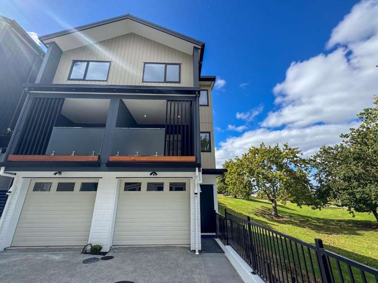 9/21 Eastview Road 10026_16