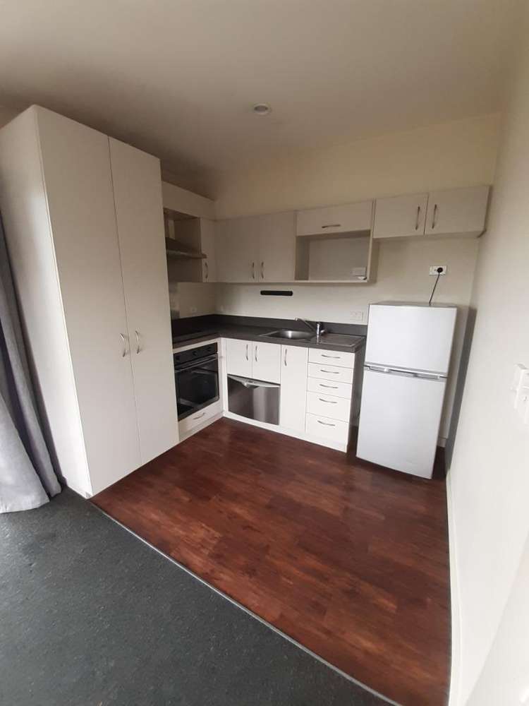 20/30 Mathesons Road Phillipstown_2