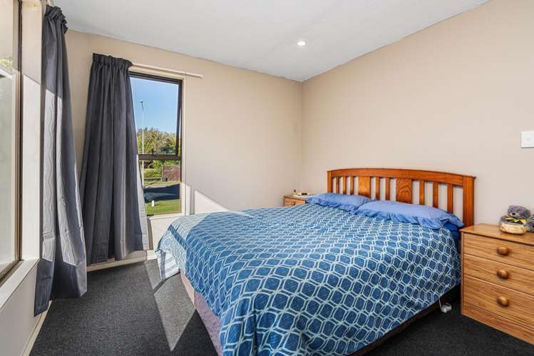 59 Oakley Crescent Hornby_9