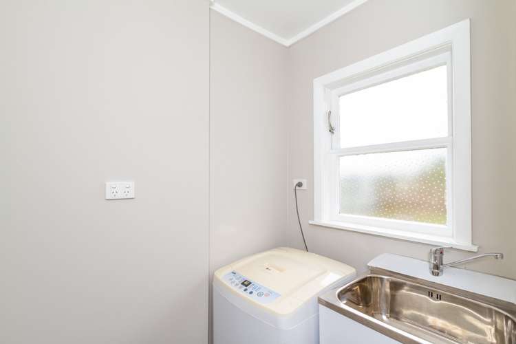 11 Kowhai Street Parkway Wainuiomata_17