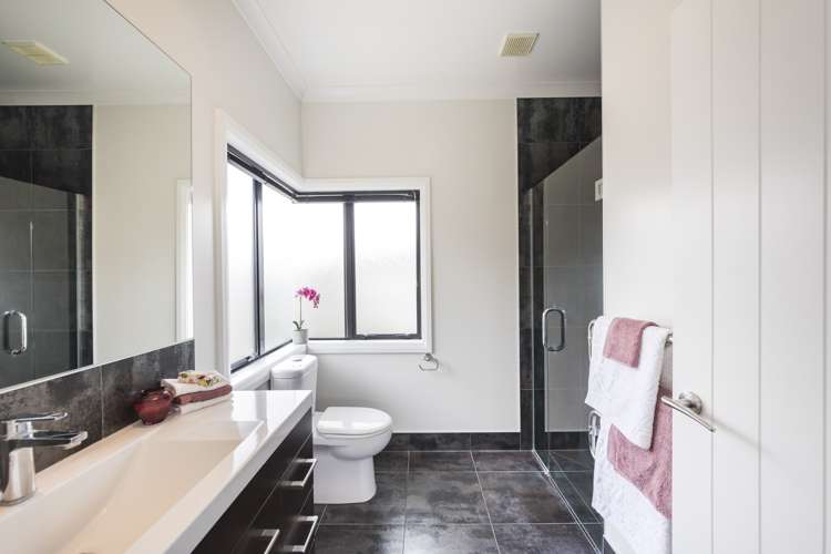 6 Manhattan Court Kelvin Grove_20