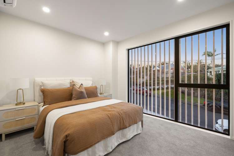 1/18 Handley Avenue Narrow Neck_25