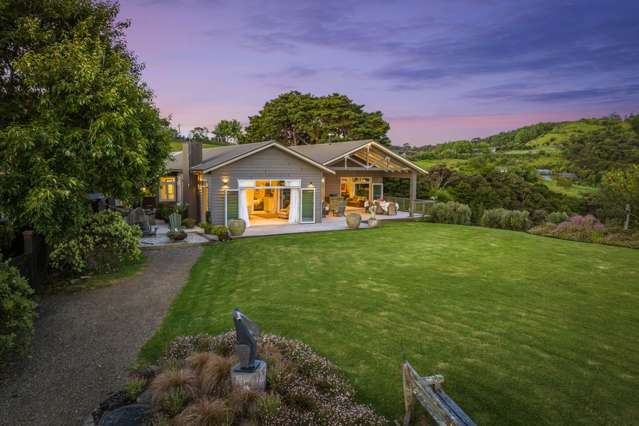 Where Ocean Views Meet Rural Tranquillity