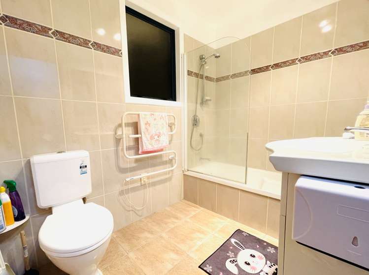 89 Saddleback Rise Murrays Bay_12