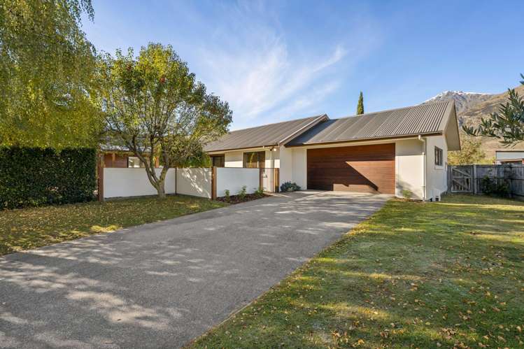 20 Sylvan Street Lake Hayes Estate_1