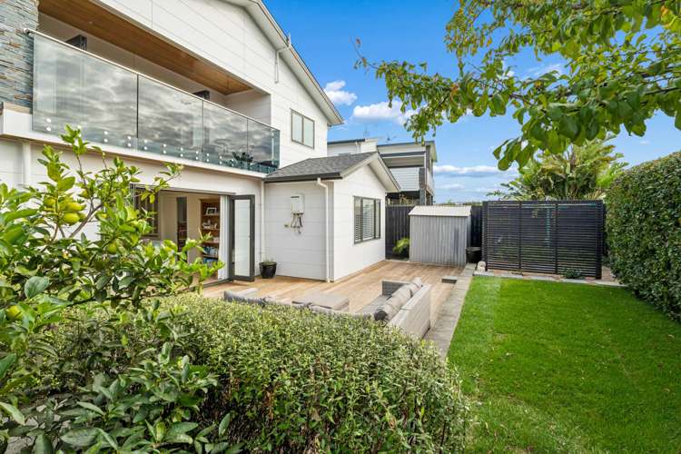 84 Intrepid Crescent Beachlands_26