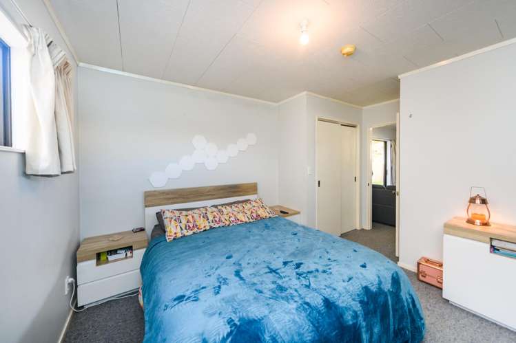 6 Willowstream Grove Cloverlea_18