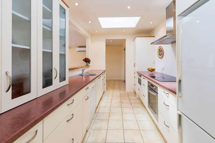 60 Ripon Crescent Meadowbank_5