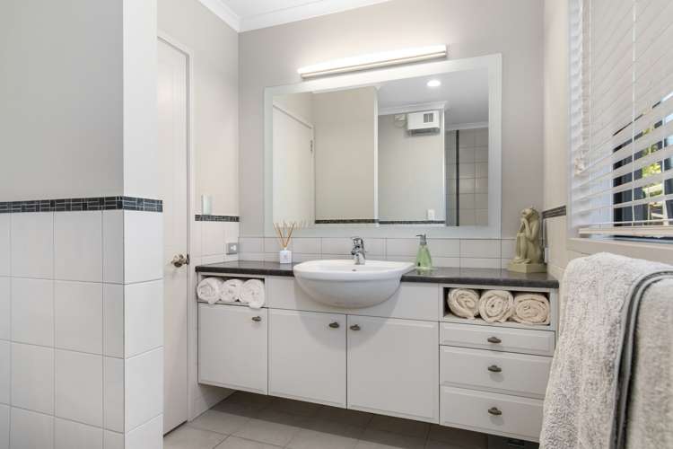 5 Alva Glen Place Pyes Pa_16