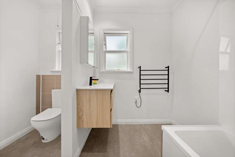 21 Victoria Street Carterton_10