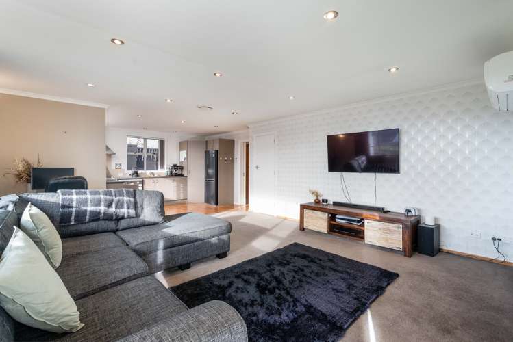 18 Clyde Street Mosgiel_5