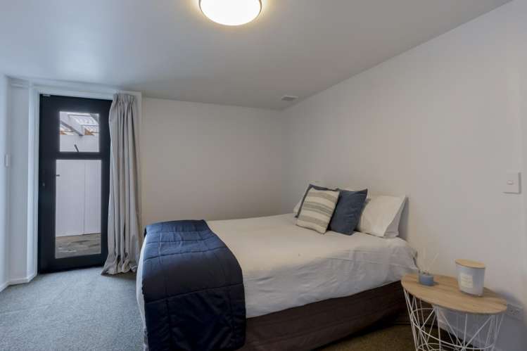 24 Williams Street Fernhill/Sunshine Bay_17