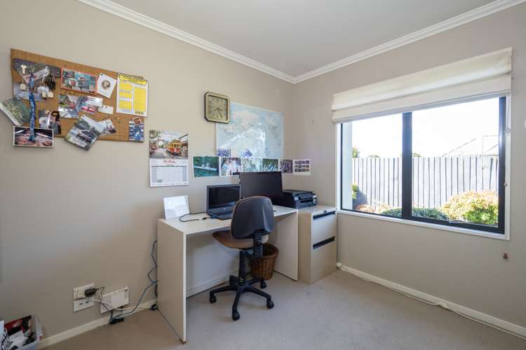 3 Millstream Lane Allenton_17