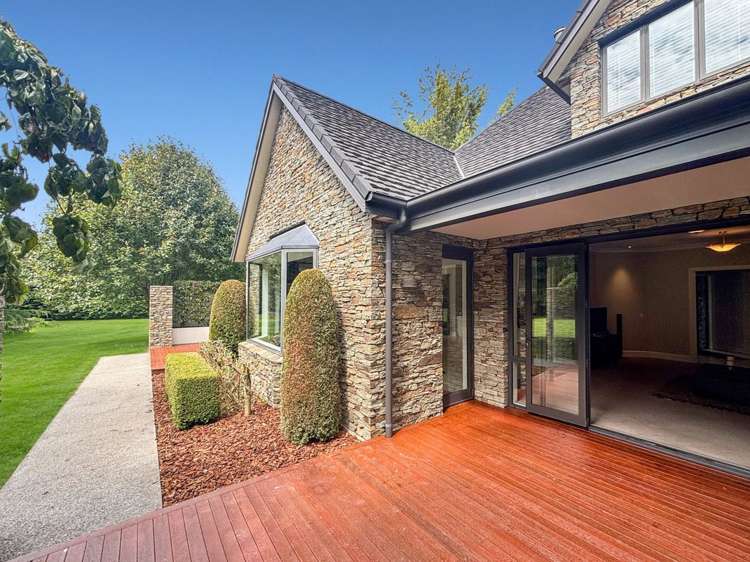 632 Marshland Road Marshland_12