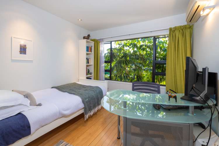 12 Whitby Crescent Mairangi Bay_20