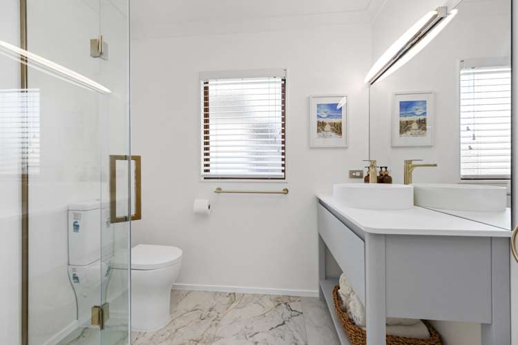 30 Mauritius Key Papamoa_16