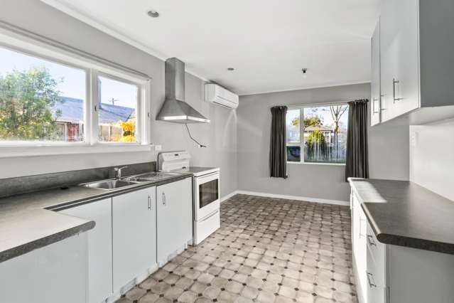 11 Grants Road Marchwiel_1