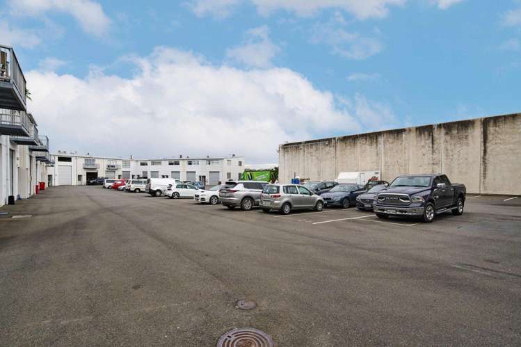Unit 22/4 Northpoint Street Plimmerton_6