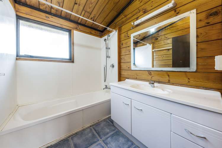 14 Derrimore Heights Clover Park_8