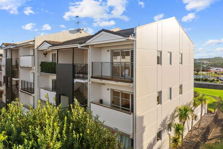 D9/60 Masons Road Oteha_23