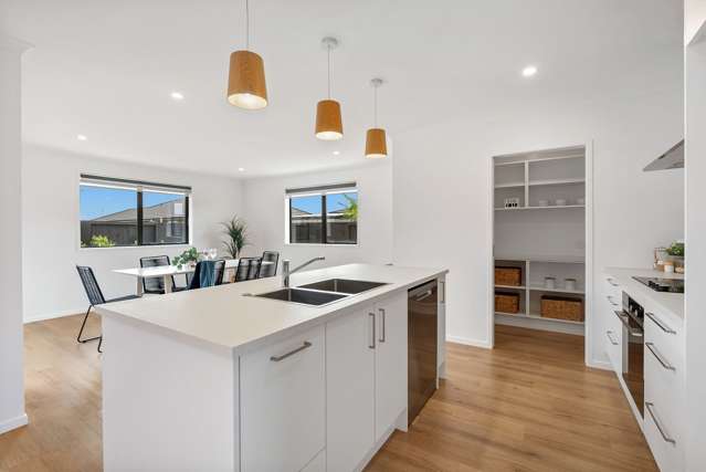 14 Te Piriti Road One Tree Point_4