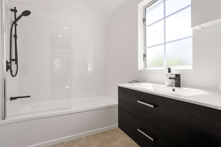 1 Grace Avenue Cambridge_16