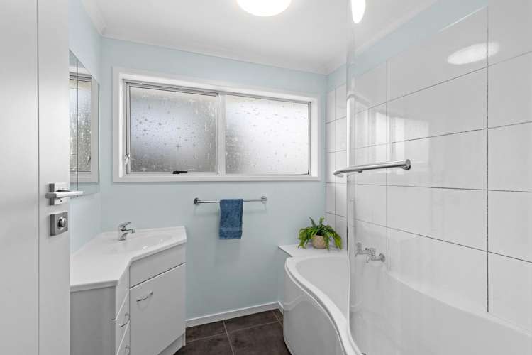 6 Waltham Court Cloverlea_17